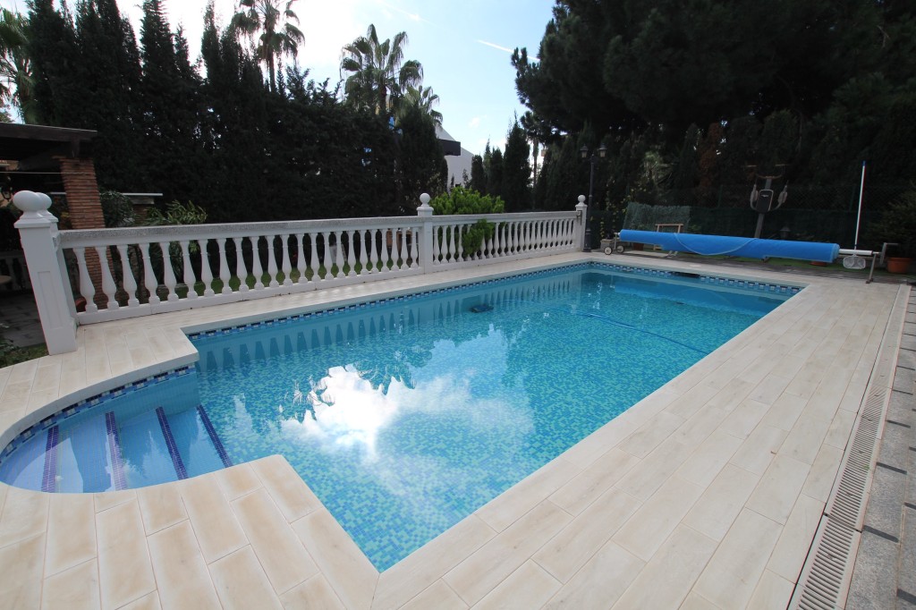 4 Bed, 3 Bath, HouseFor Sale, Marbella, Malaga