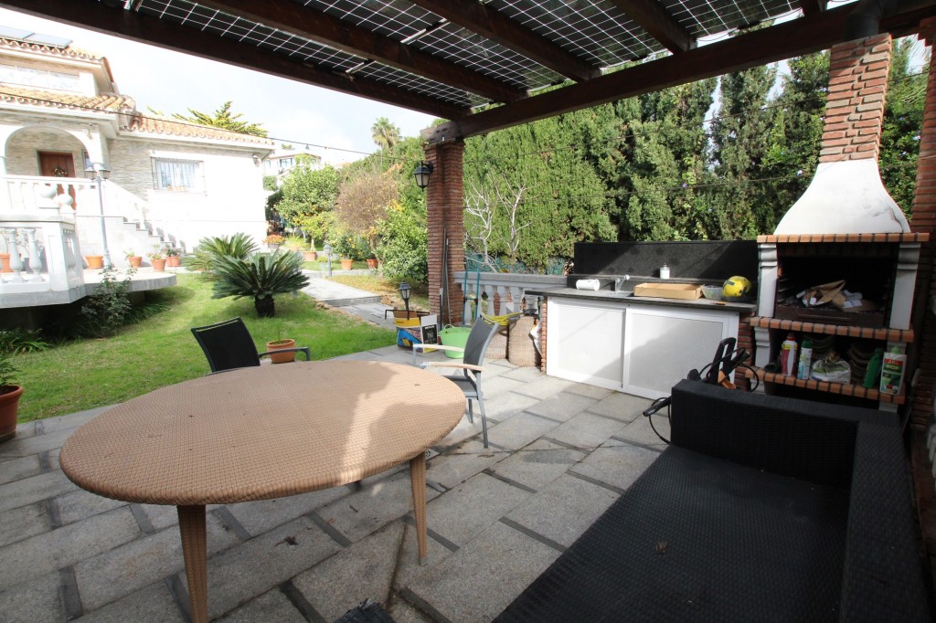 4 Bed, 3 Bath, HouseFor Sale, Marbella, Malaga