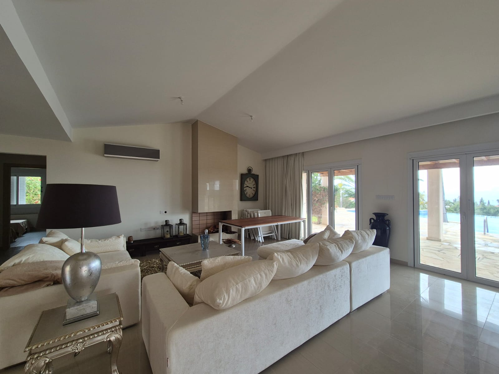 4 Bed, 3 Bath, HouseFor Sale, Paphos, Paphos