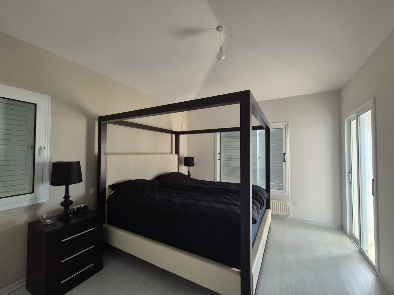 4 Bed, 3 Bath, HouseFor Sale, Paphos, Paphos