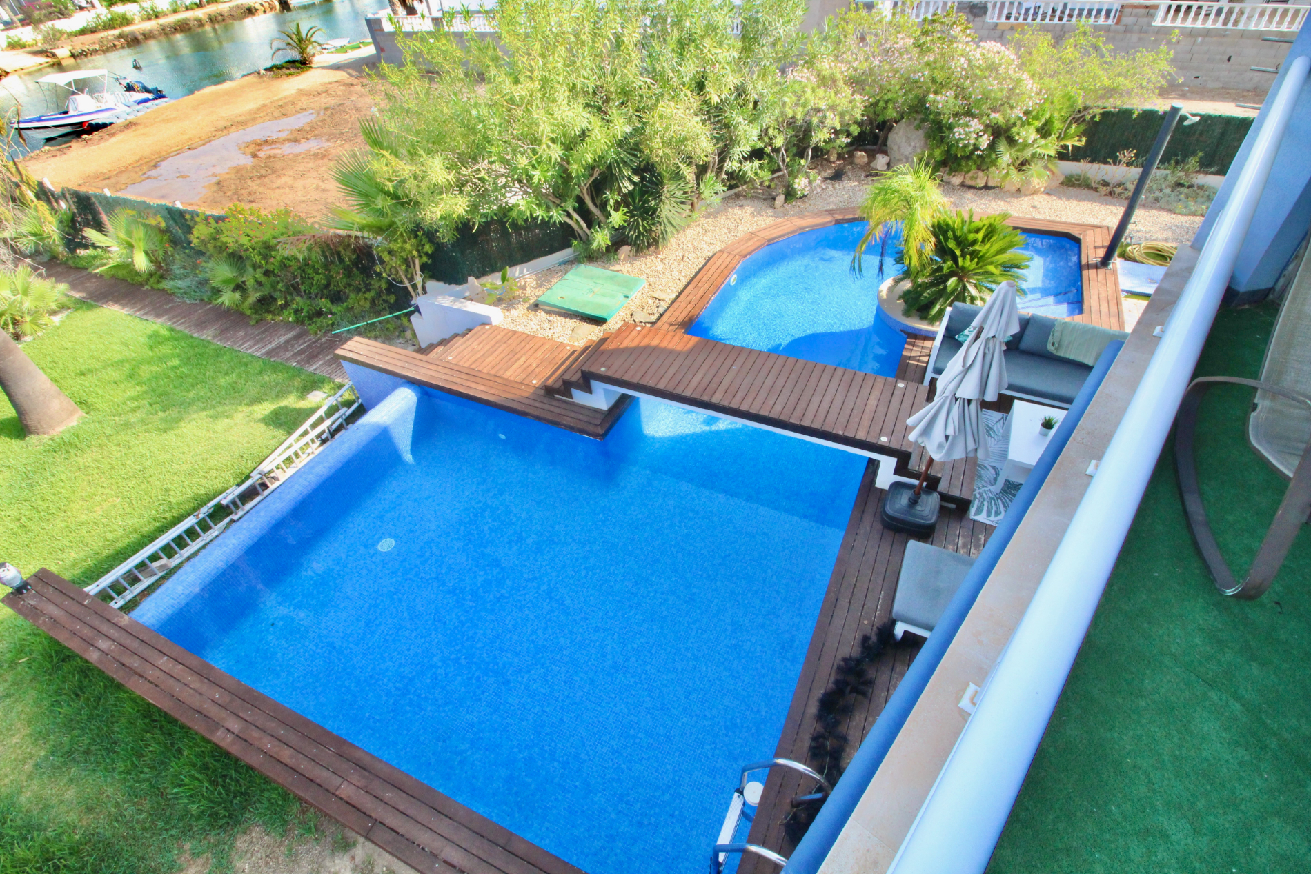 5 Bed, 3 Bath, HouseFor Sale, La Manga Del Mar Menor, Murcia