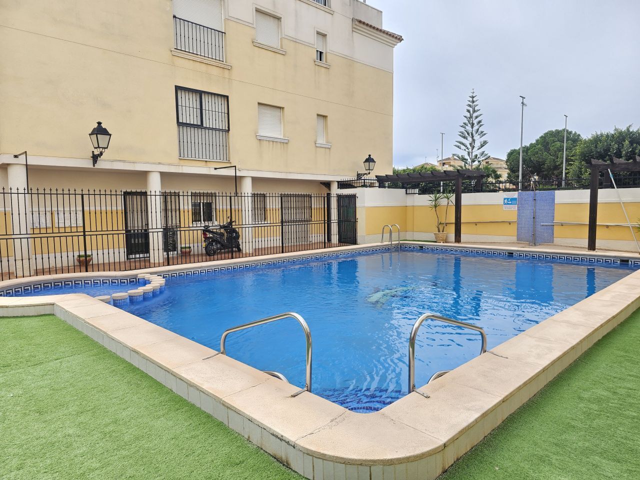 2 Bed, 2 Bath, ApartmentFor Sale, Formentera Del Segura, Alicante