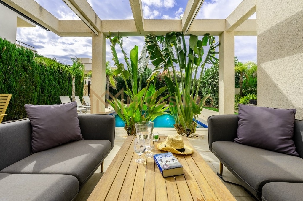 5 Bed, 3 Bath, HouseFor Sale, La Manga Club, Murcia