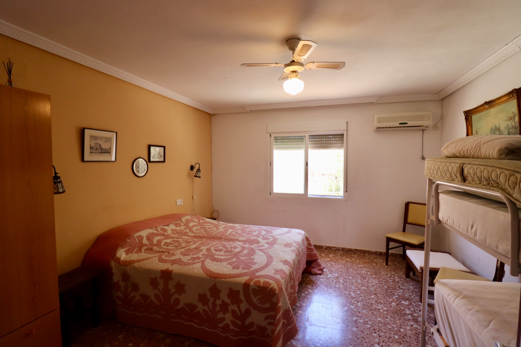 7 Bed, 5 Bath, HouseFor Sale, Alicante, Alicante