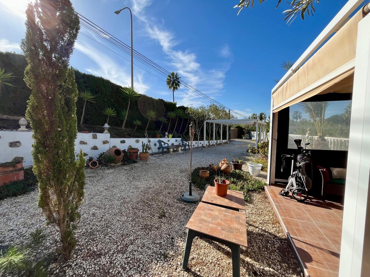 4 Bed, 2 Bath, HouseFor Sale, Villamartin, Alicante