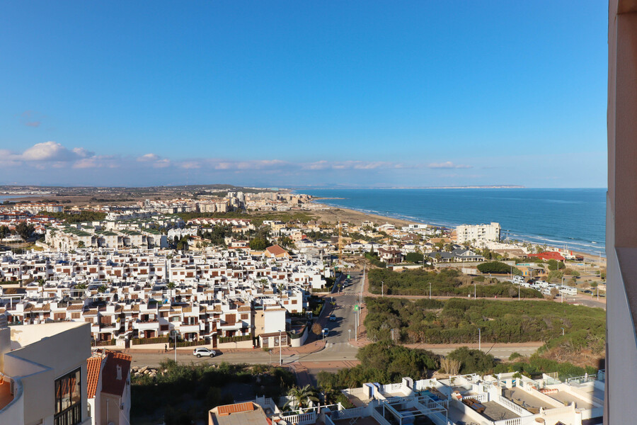 2 Bed, 1 Bath, ApartmentFor Sale, La Mata, Alicante