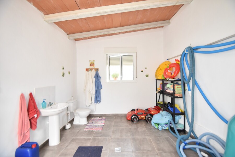 4 Bed, 3 Bath, HouseFor Sale, Bigastro, Alicante