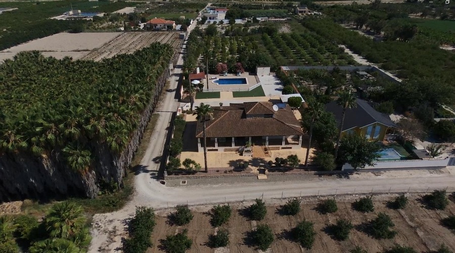 4 Bed, 3 Bath, HouseFor Sale, Bigastro, Alicante