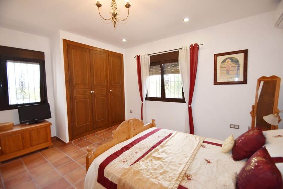 4 Bed, 3 Bath, HouseFor Sale, Bigastro, Alicante