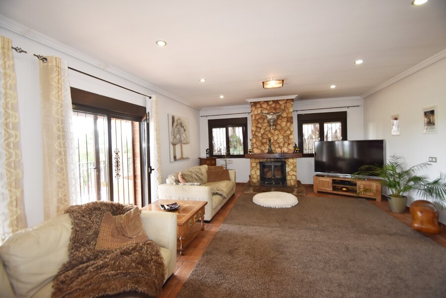 4 Bed, 3 Bath, HouseFor Sale, Bigastro, Alicante