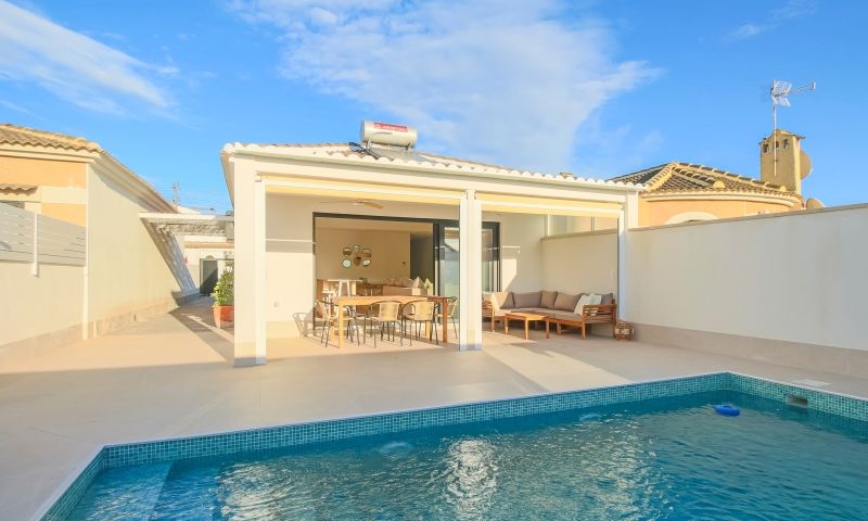 3 Bed, 2 Bath, HouseFor Sale, Torrevieja, Alicante
