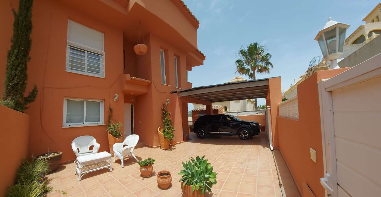 4 Bed, 3 Bath, HouseFor Sale, Calpe, Alicante