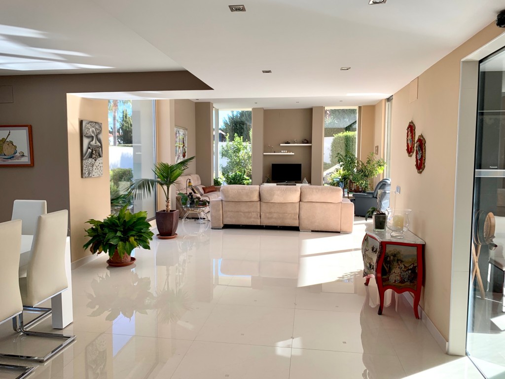 6 Bed, 6 Bath, HouseFor Sale, Albir, Alicante