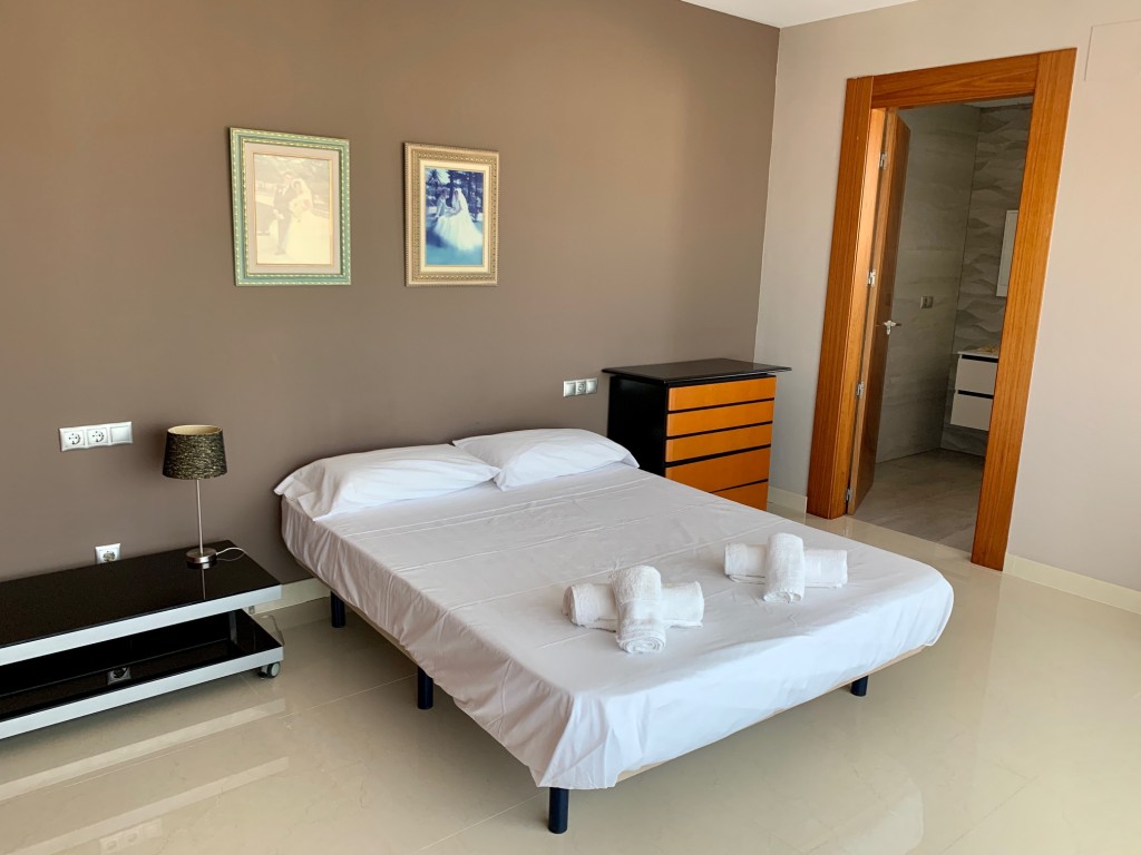 6 Bed, 6 Bath, HouseFor Sale, Albir, Alicante