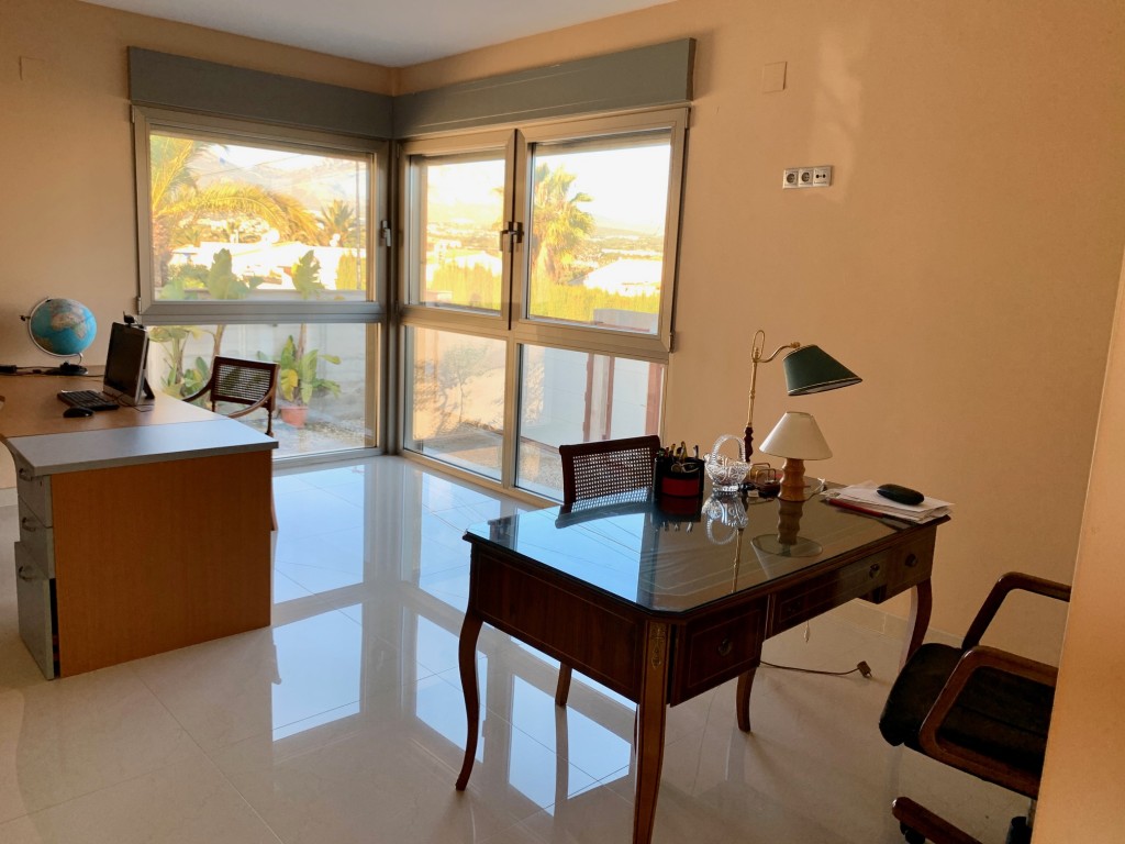 6 Bed, 6 Bath, HouseFor Sale, Albir, Alicante