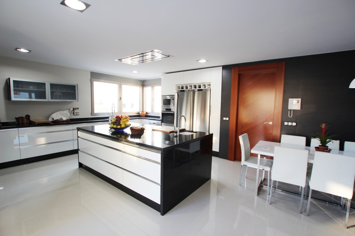 6 Bed, 6 Bath, HouseFor Sale, Albir, Alicante