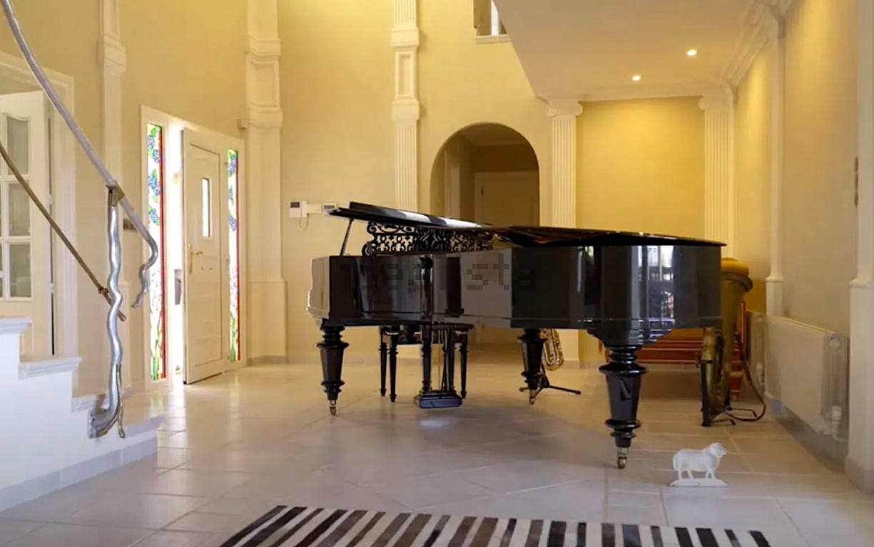 7 Bed, 5 Bath, HouseFor Sale, La Nucia, Alicante