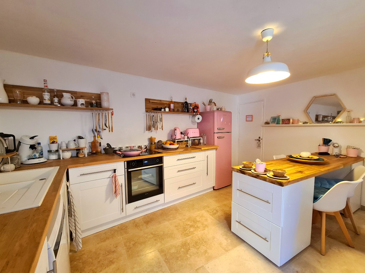 3 Bed, 2 Bath, HouseFor Sale, Saint Chinian, Herault, Languedoc-Roussillon, 34360