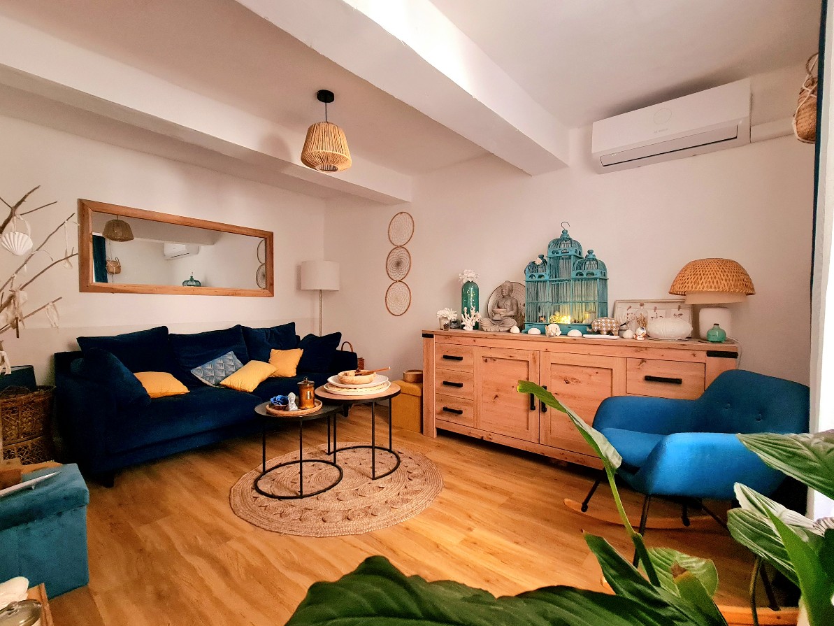 3 Bed, 2 Bath, HouseFor Sale, Saint Chinian, Herault, Languedoc-Roussillon, 34360