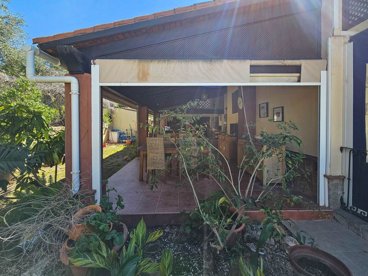 Alhaurin el Grande, Malaga, 4 Bedrooms Bedrooms, ,2 BathroomsBathrooms,For Sale,R5021104