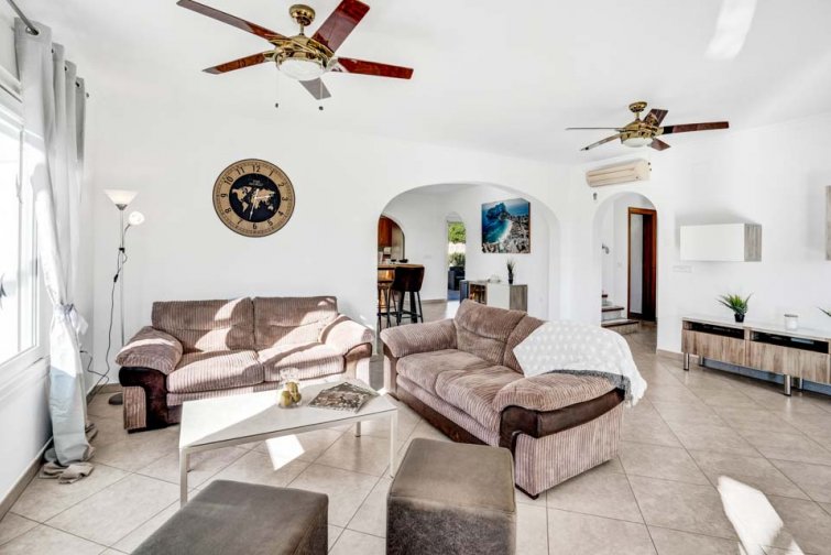 3 Bed, 2 Bath, HouseFor Sale, Calpe, Alicante