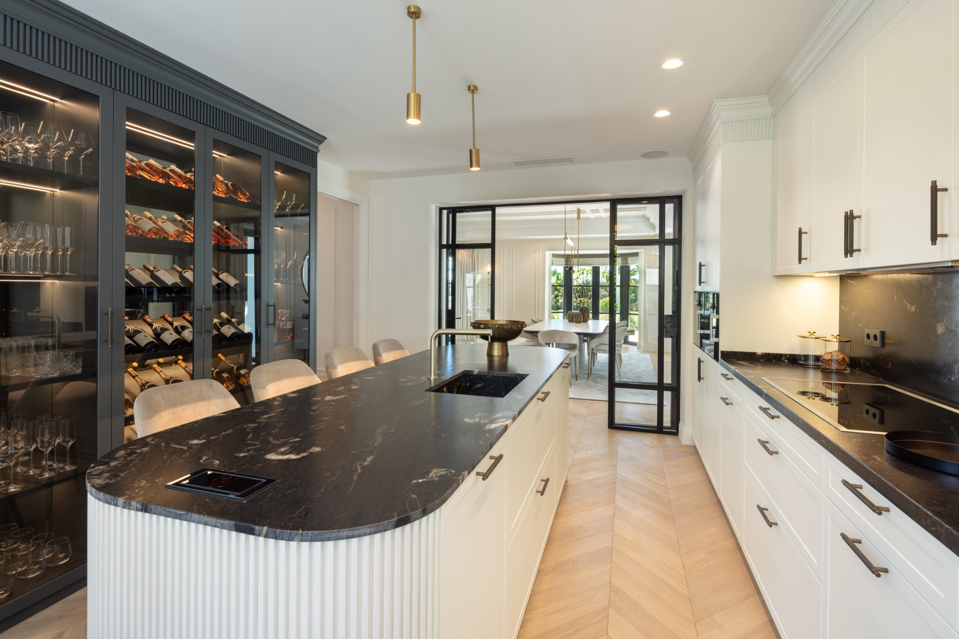 6 Bed, 6 Bath, HouseFor Sale, Marbella, Malaga 6 Bed, 6 Bath, HouseFor Sale, Marbella, Malaga