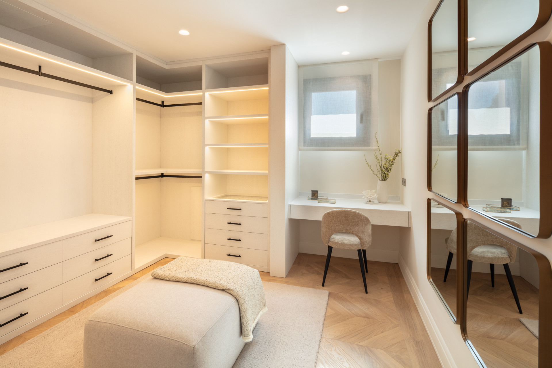 6 Bed, 6 Bath, HouseFor Sale, Marbella, Malaga 6 Bed, 6 Bath, HouseFor Sale, Marbella, Malaga