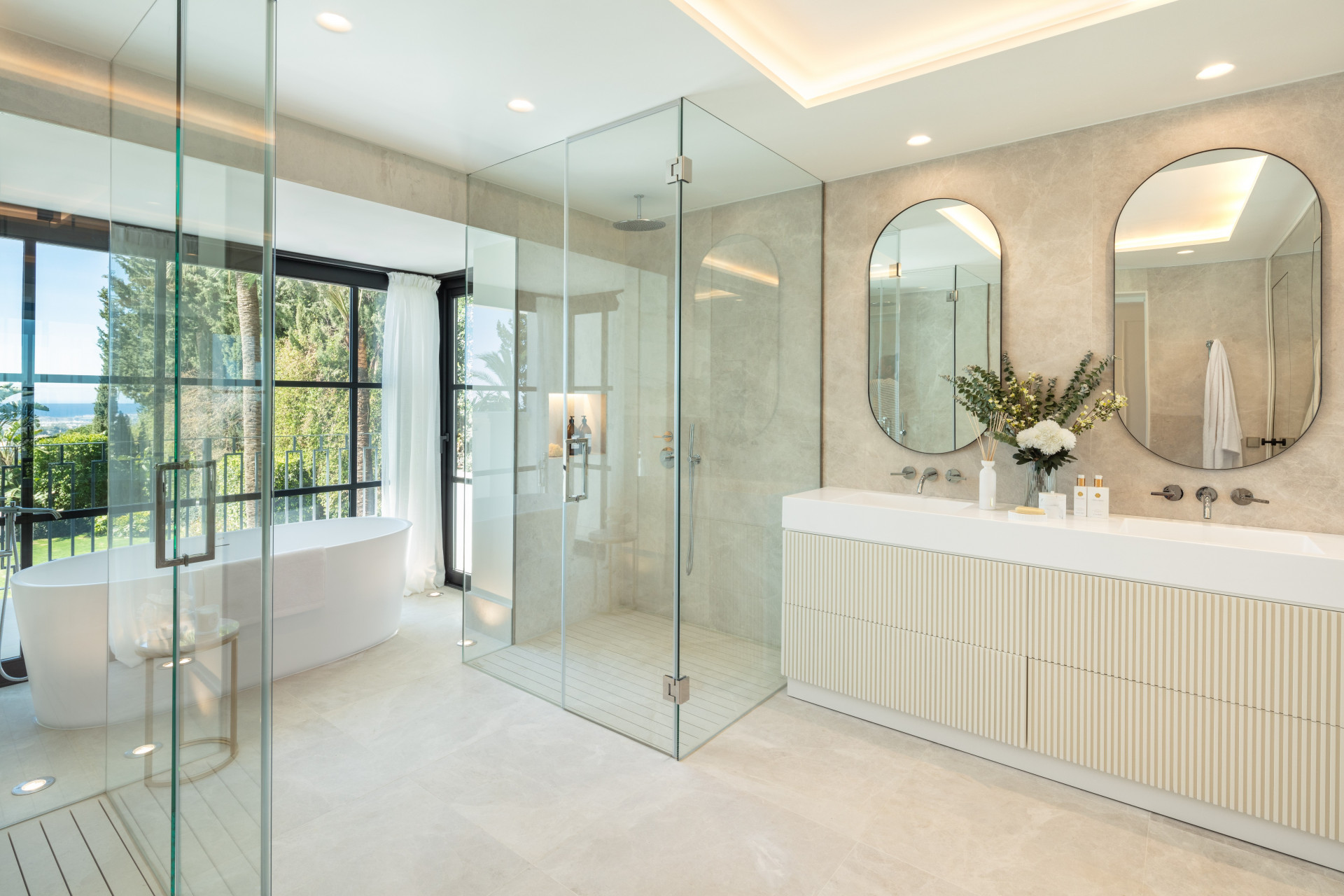 6 Bed, 6 Bath, HouseFor Sale, Marbella, Malaga 6 Bed, 6 Bath, HouseFor Sale, Marbella, Malaga