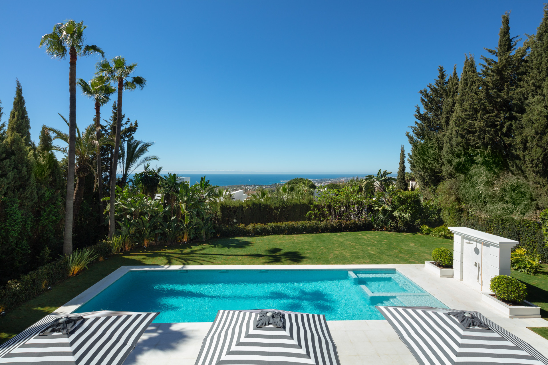6 Bed, 6 Bath, HouseFor Sale, Marbella, Malaga 6 Bed, 6 Bath, HouseFor Sale, Marbella, Malaga