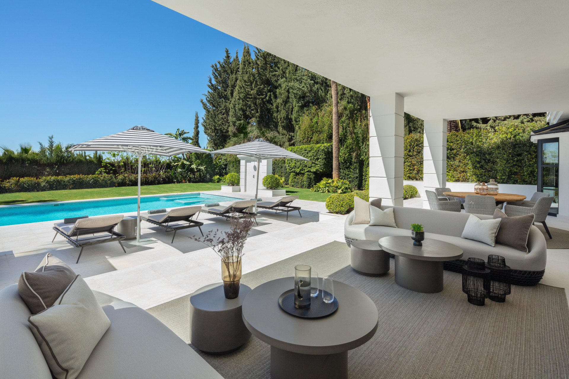 6 Bed, 6 Bath, HouseFor Sale, Marbella, Malaga 6 Bed, 6 Bath, HouseFor Sale, Marbella, Malaga