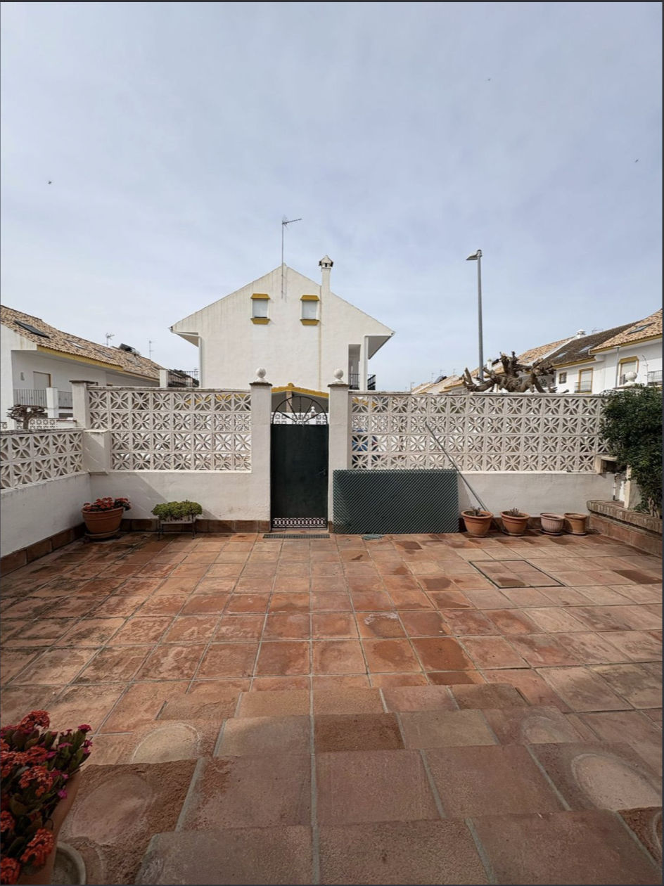 4 Bed, 3 Bath, HouseFor Sale, San Pedro de Alcantara, Malaga