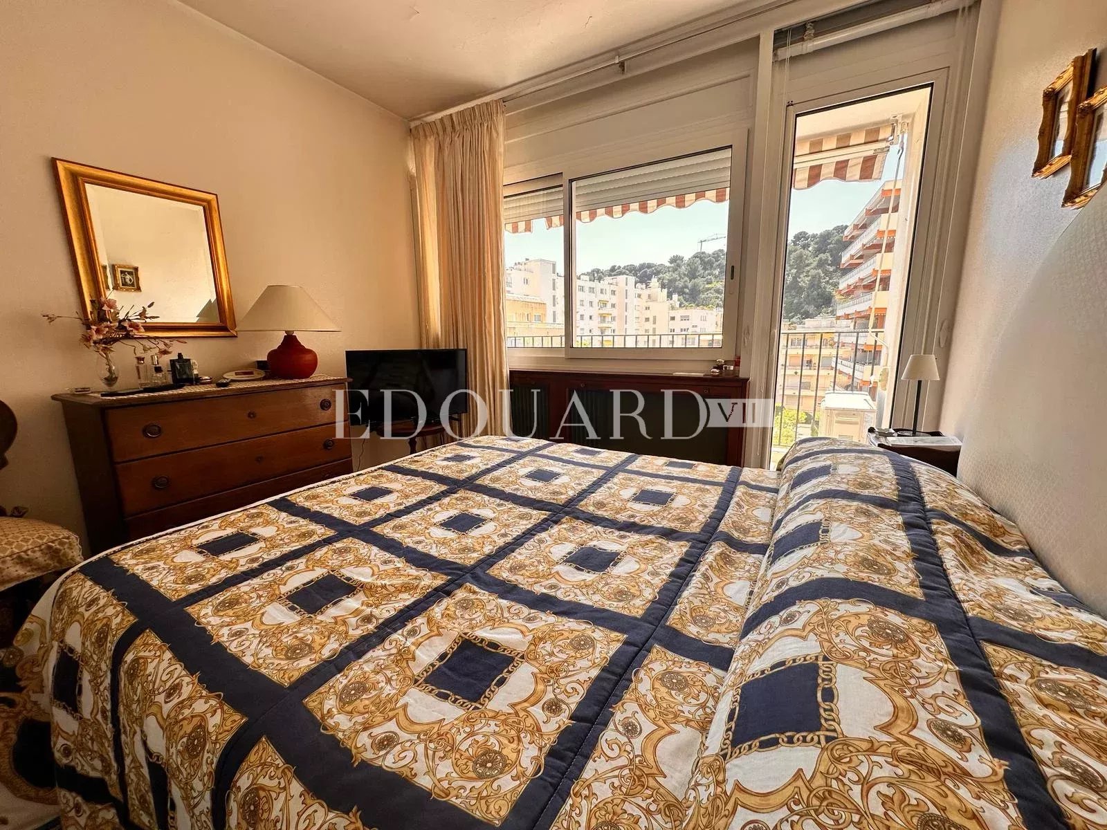 2 Bed, 1 Bath, ApartmentFor Sale, Roquebrune-Cap-Martin, Alpes-Maritimes