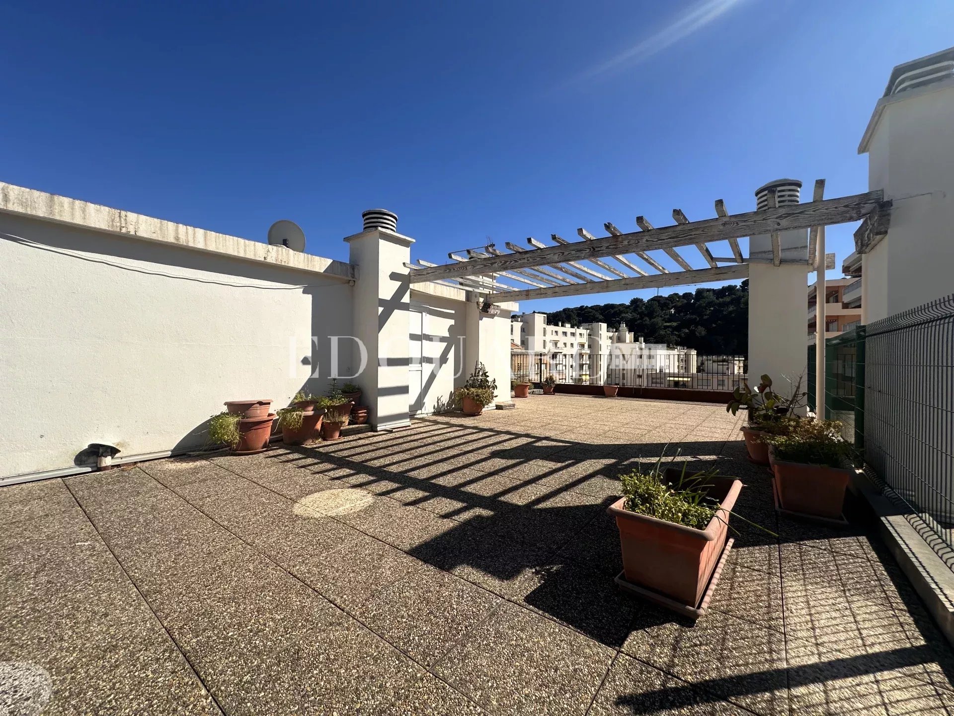 2 Bed, 1 Bath, ApartmentFor Sale, Roquebrune-Cap-Martin, Alpes-Maritimes