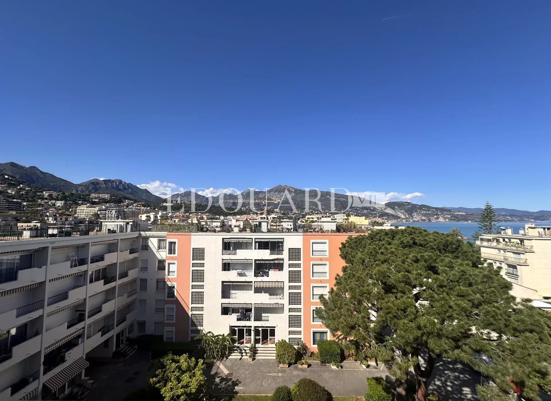 2 Bed, 1 Bath, ApartmentFor Sale, Roquebrune-Cap-Martin, Alpes-Maritimes