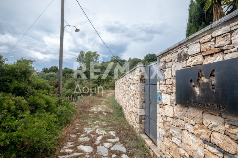 4 Bed, 4 Bath, HouseFor Sale, Main town - Chora, Alonnisos, Sporades 4 Bed, 4 Bath, HouseFor Sale, Main town - Chora, Alonnisos, Sporades
