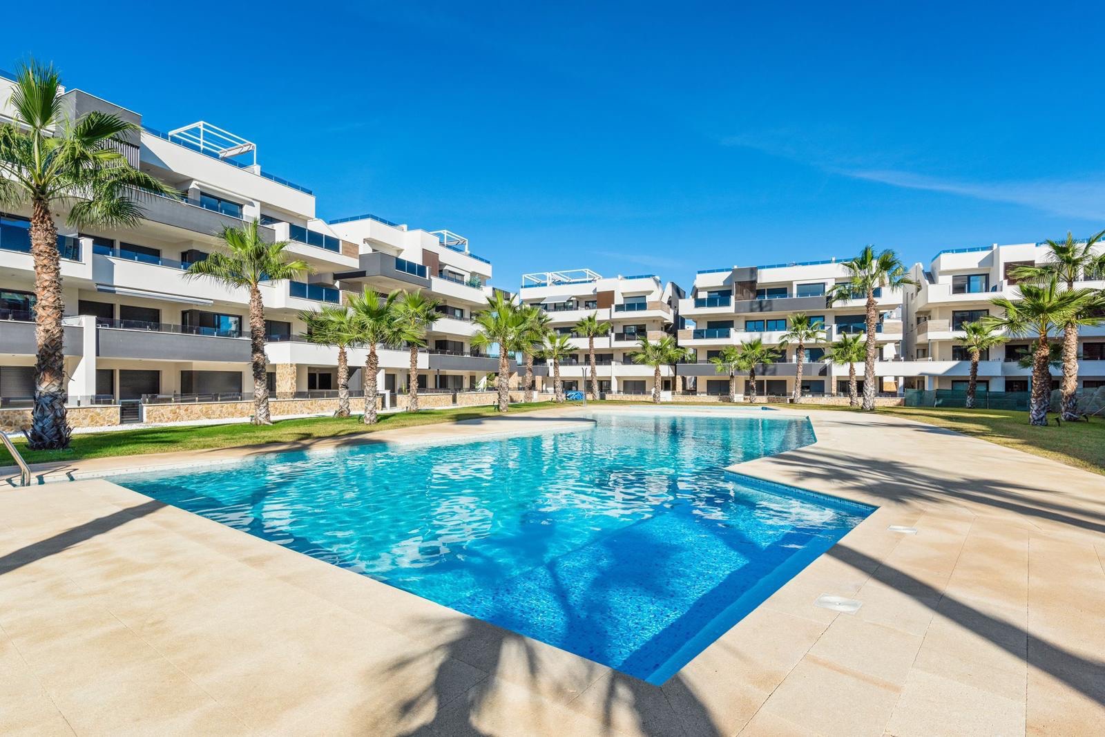 2 Bed, 2 Bath, ApartmentFor Sale, Orihuela Costa, Alicante