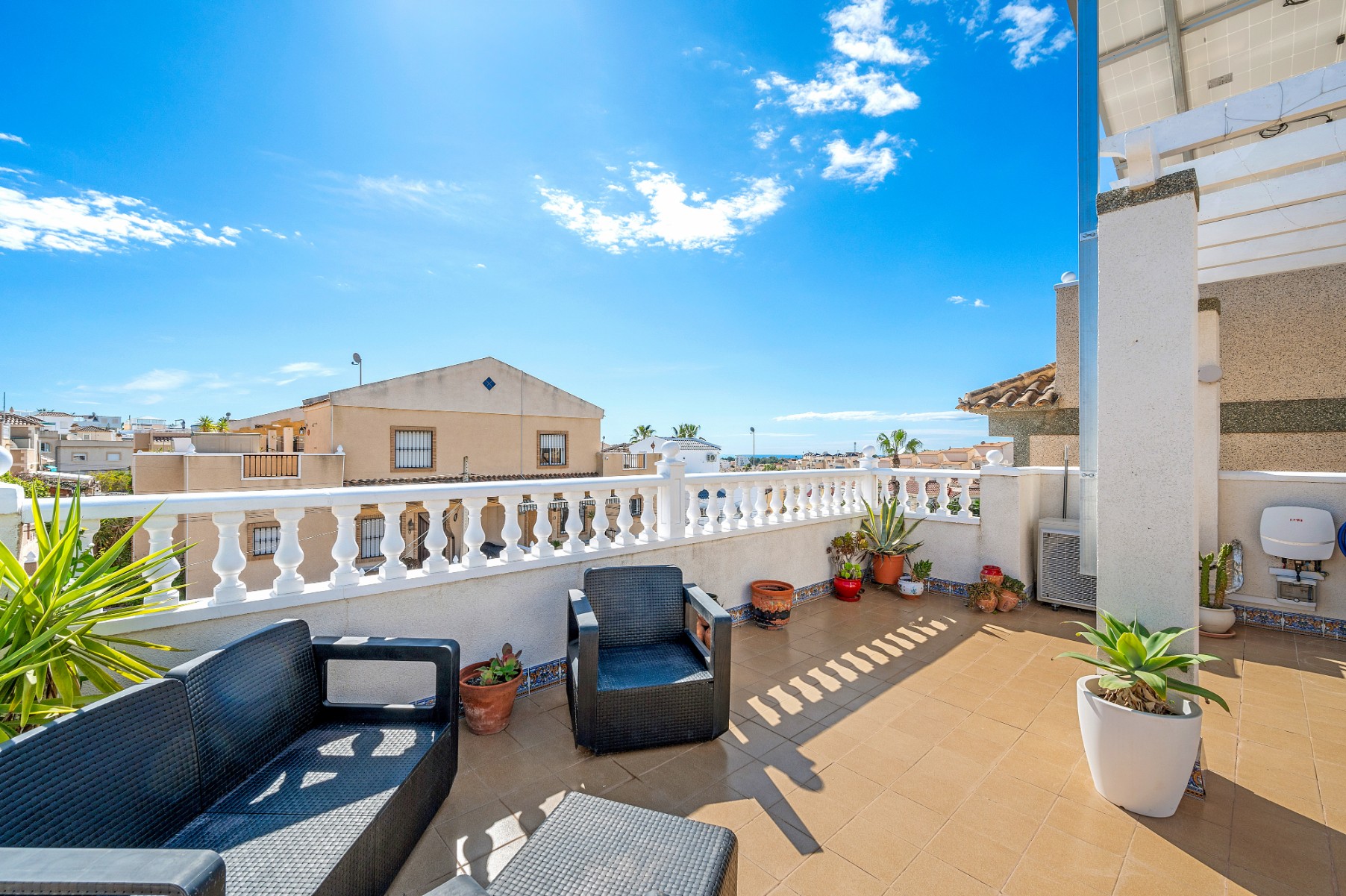 4 Bed, 2 Bath, HouseFor Sale, San Miguel de Salinas, Alicante