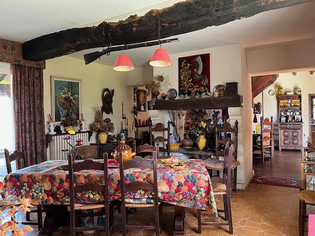 6 Bed, 2 Bath, HouseFor Sale, Bergerac, Dordogne, Aquitaine, 24100