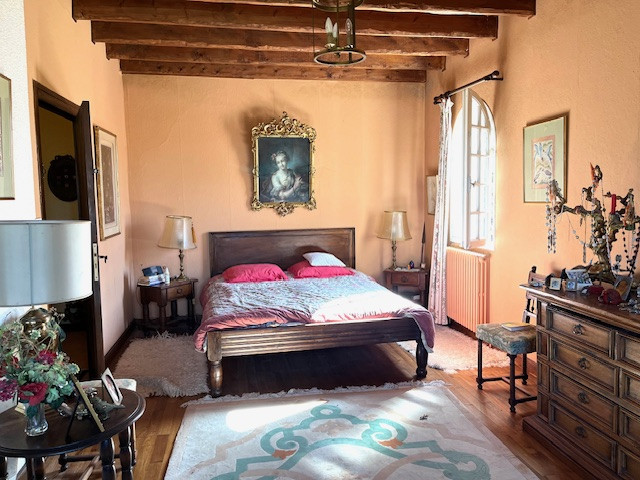 6 Bed, 2 Bath, HouseFor Sale, Bergerac, Dordogne, Aquitaine, 24100