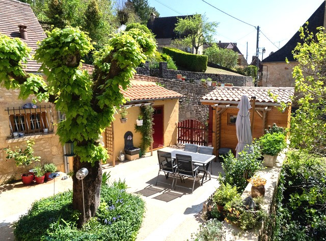 2 Bed, 1 Bath, HouseFor Sale, Saint-cyprien, Dordogne, Aquitaine, 24220