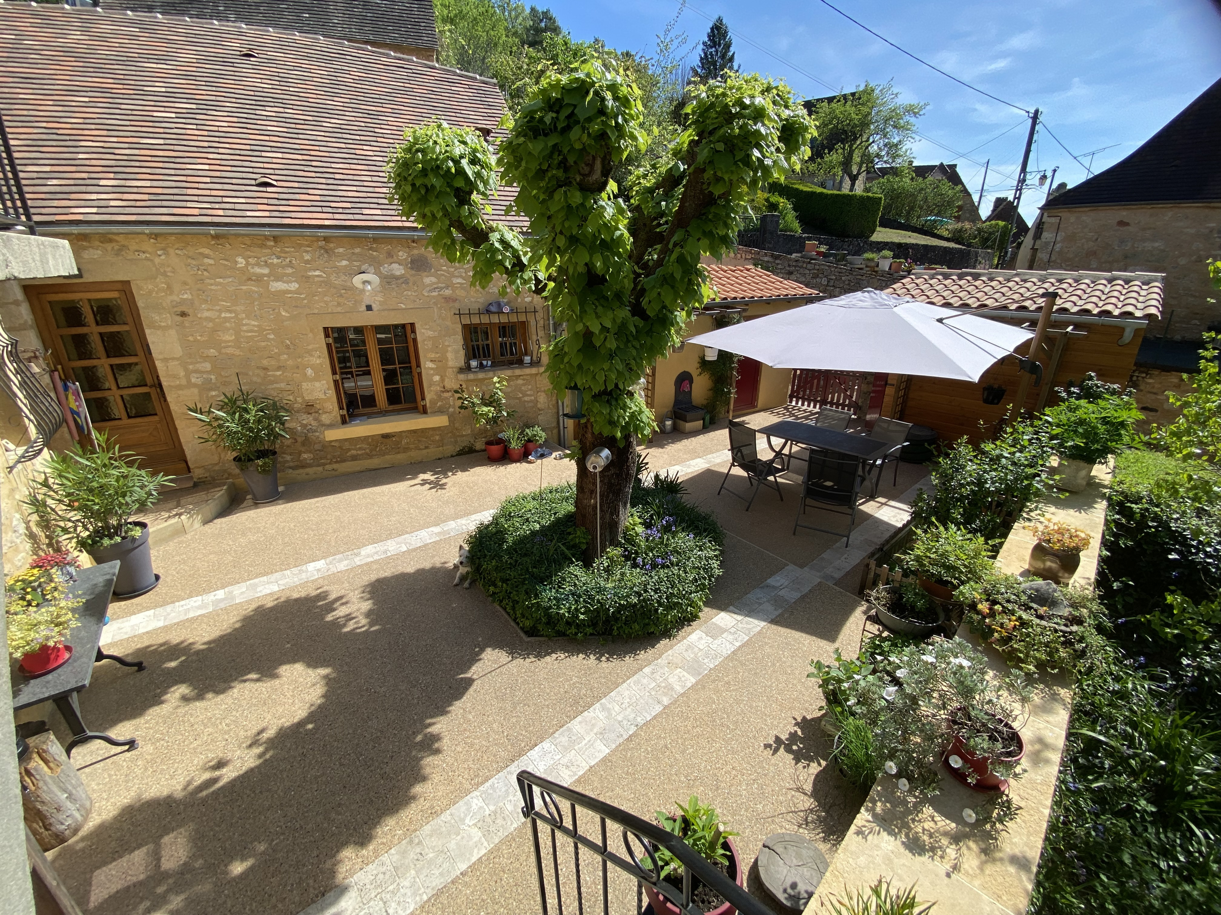 2 Bed, 1 Bath, HouseFor Sale, Saint-cyprien, Dordogne, Aquitaine, 24220