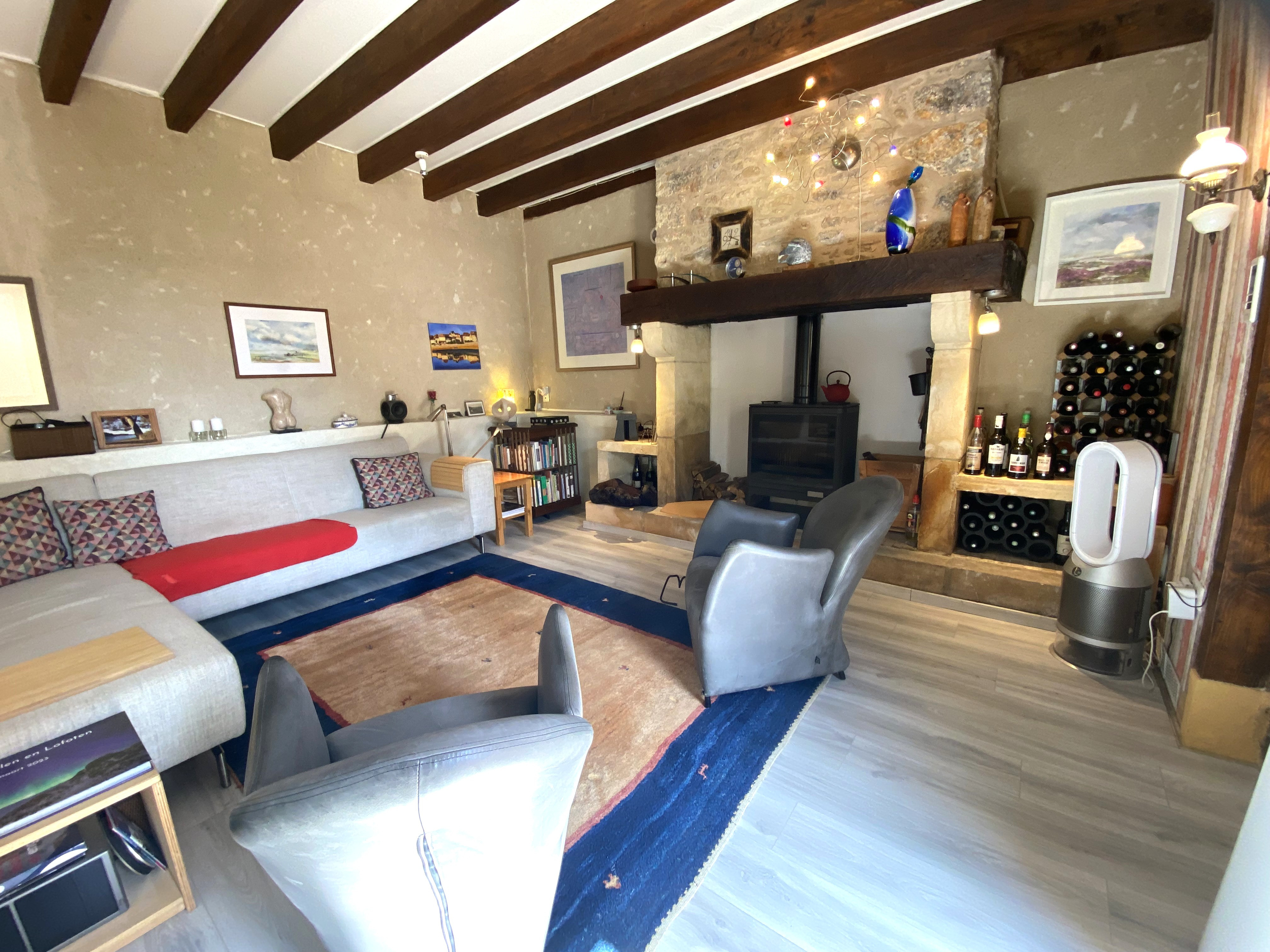 2 Bed, 1 Bath, HouseFor Sale, Saint-cyprien, Dordogne, Aquitaine, 24220