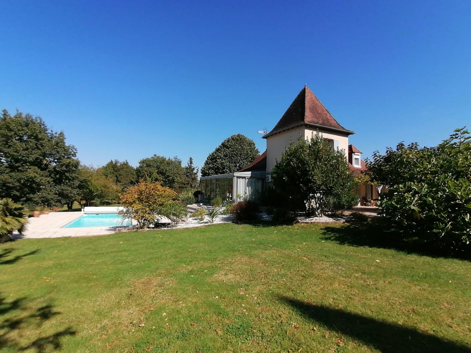 5 Bed, 2 Bath, HouseFor Sale, Bergerac, Dordogne, Aquitaine, 24100