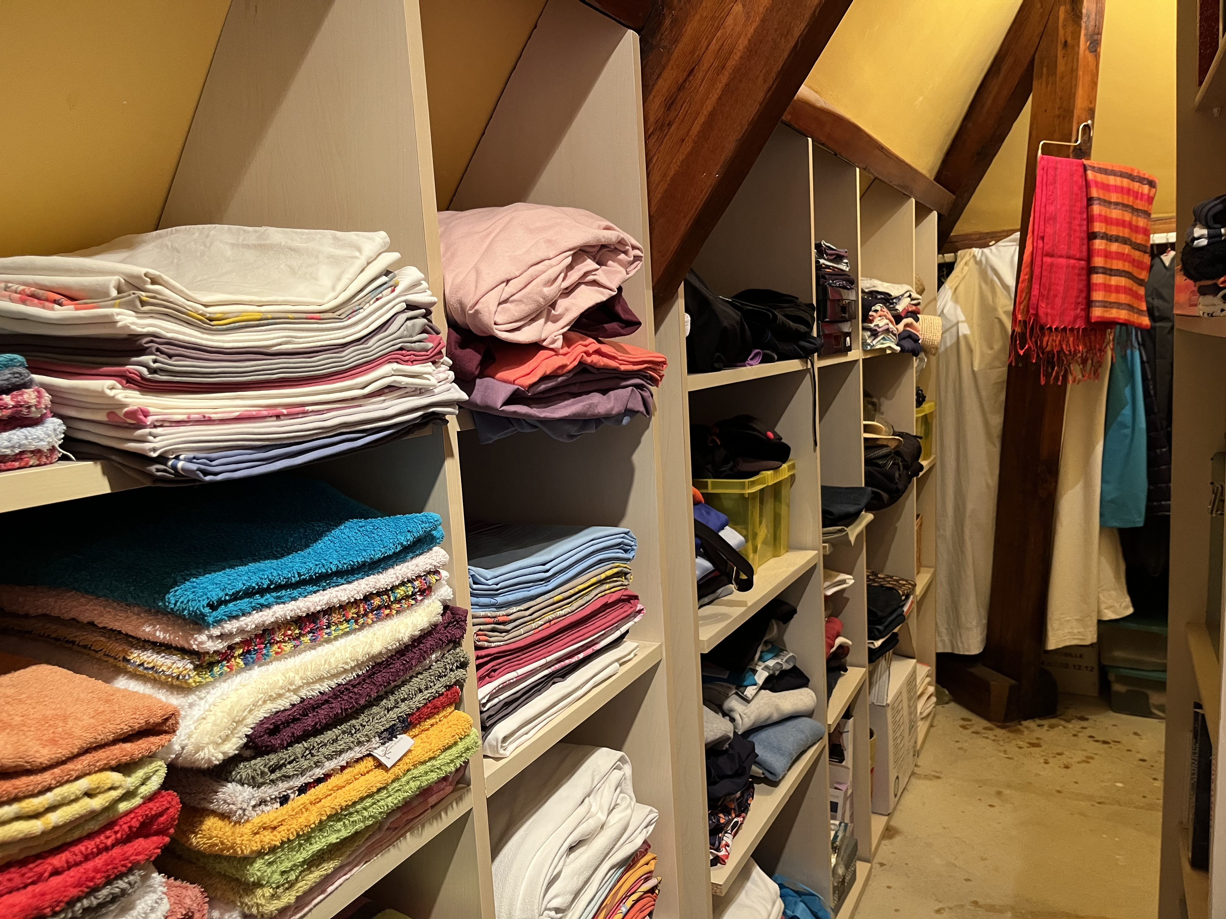 5 Bed, 2 Bath, HouseFor Sale, Bergerac, Dordogne, Aquitaine, 24100