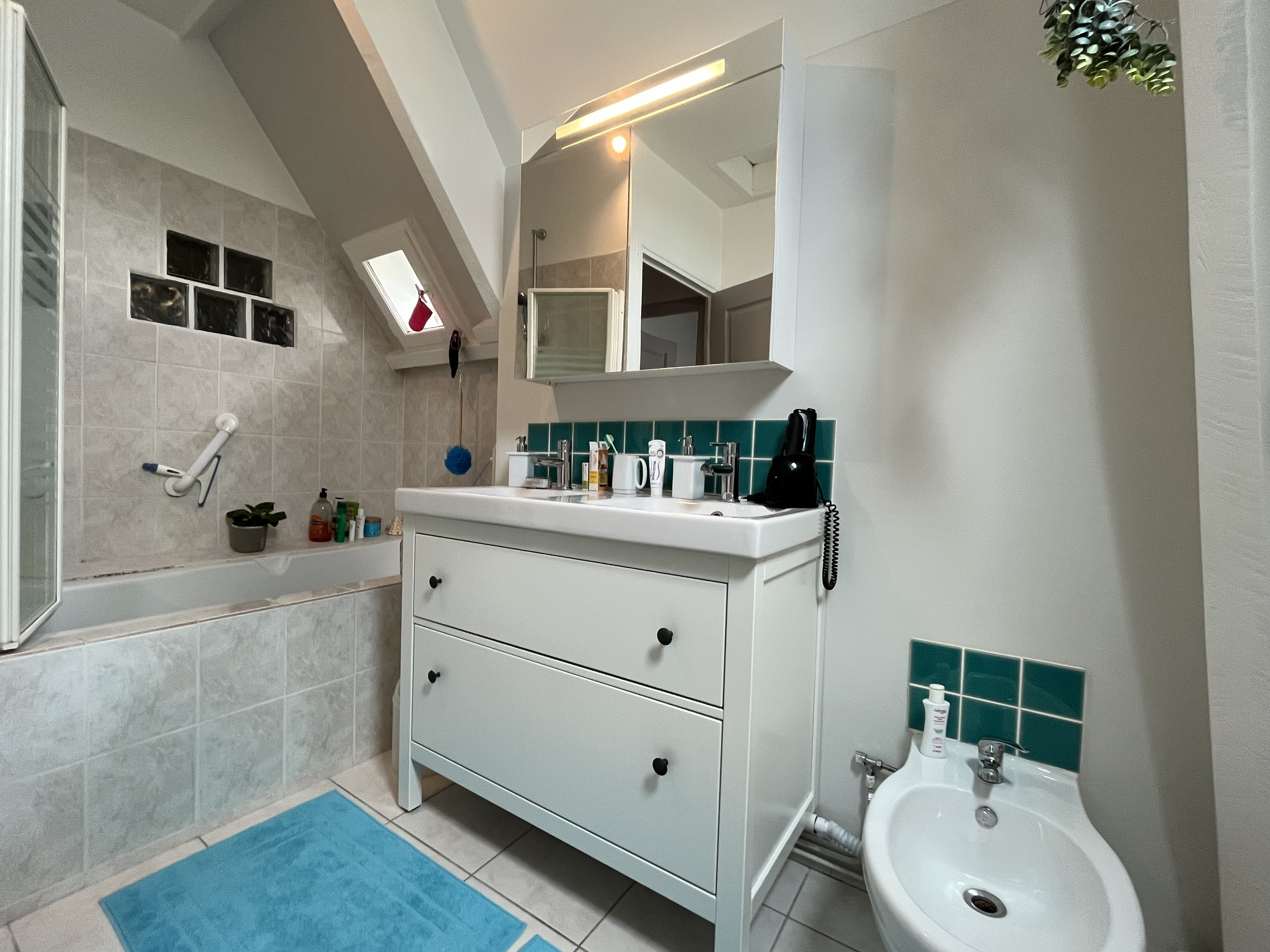 5 Bed, 2 Bath, HouseFor Sale, Bergerac, Dordogne, Aquitaine, 24100