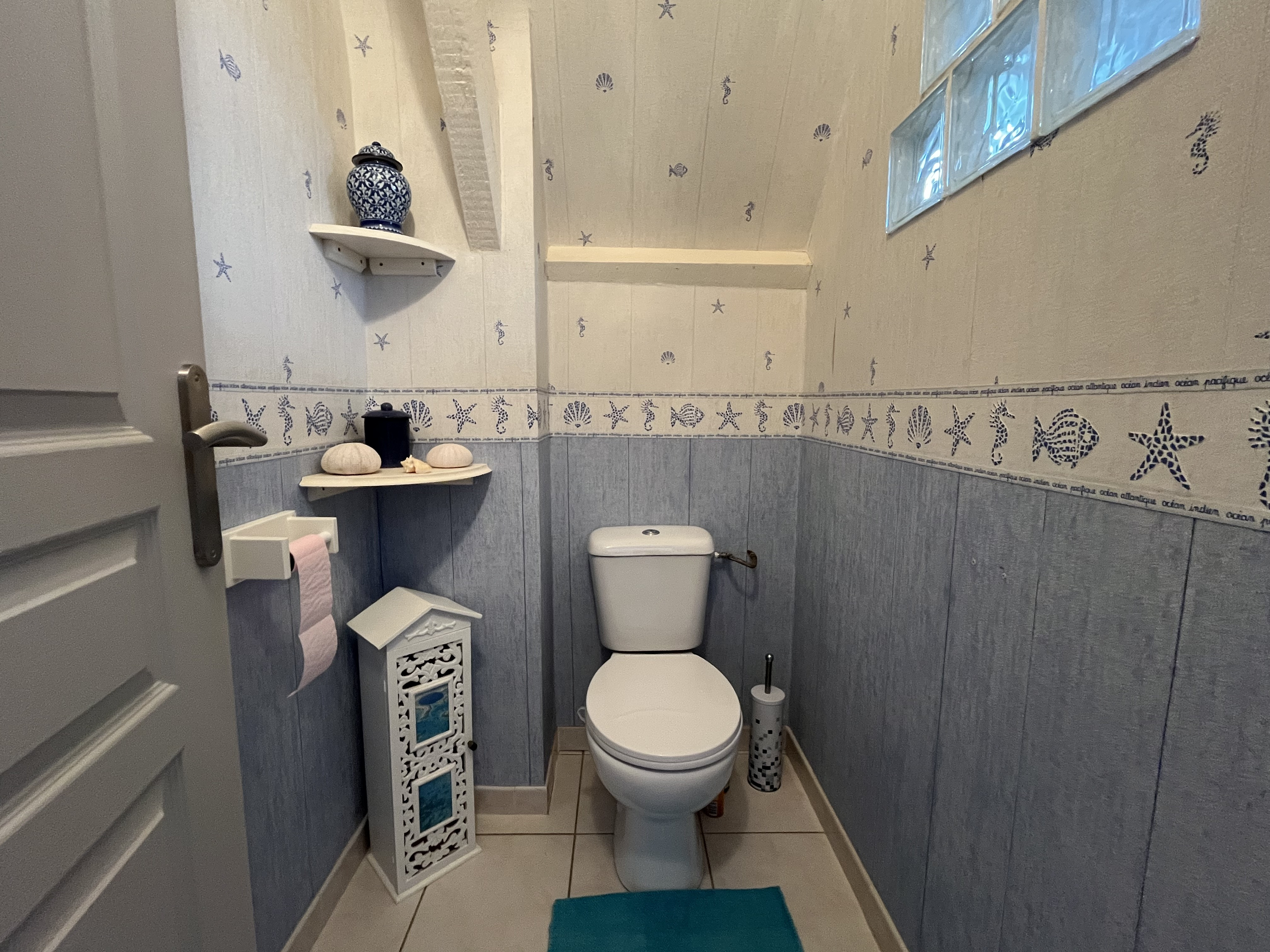 5 Bed, 2 Bath, HouseFor Sale, Bergerac, Dordogne, Aquitaine, 24100