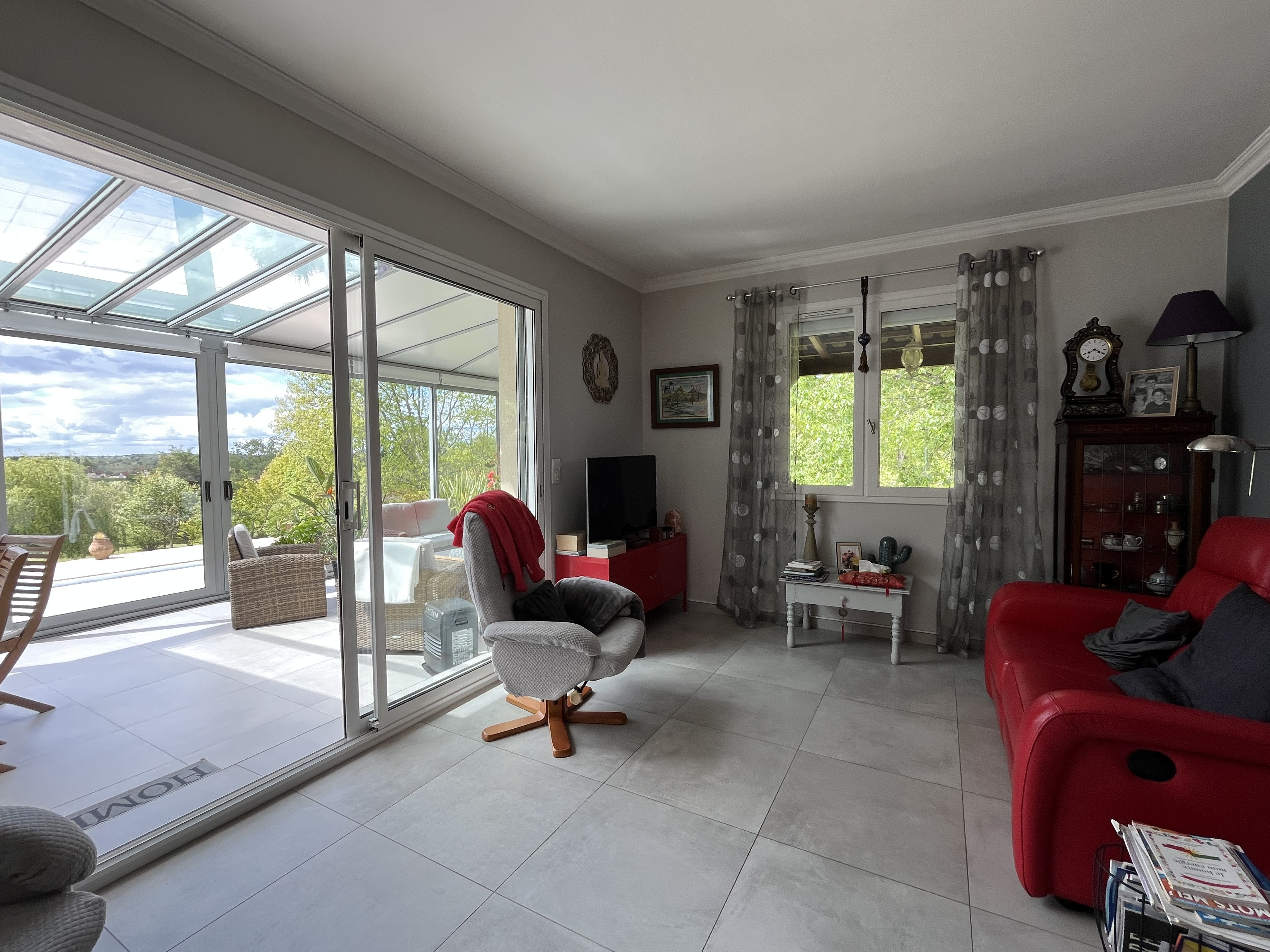 5 Bed, 2 Bath, HouseFor Sale, Bergerac, Dordogne, Aquitaine, 24100