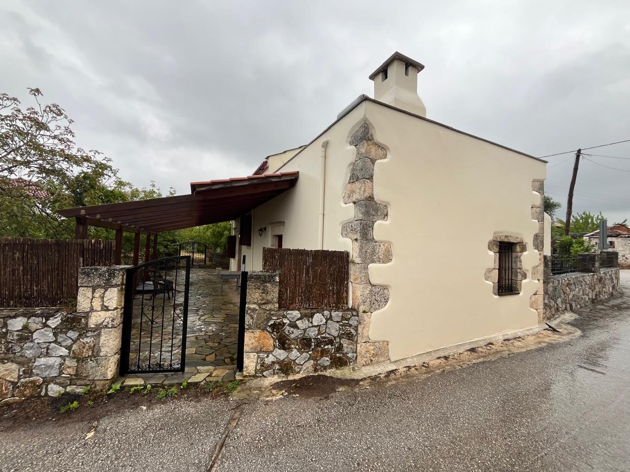 1 Bed, 1 Bath, HouseFor Sale, Chania, Crete