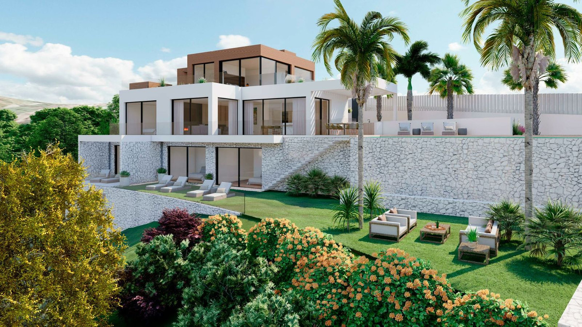 5 Bed, 5 Bath, HouseFor Sale, Cabopino, Malaga