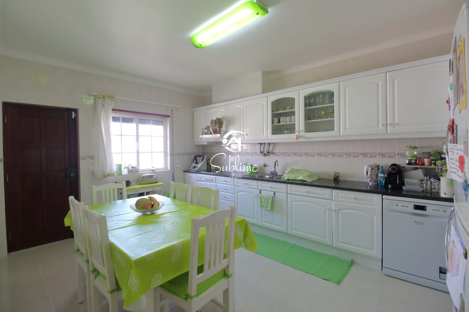 4 Bed, 3 Bath, HouseFor Sale, Lagos, Faro, 8600-536